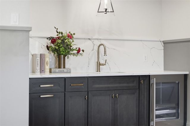 5002 Azalea Drive, Mc Donald, PA 15057