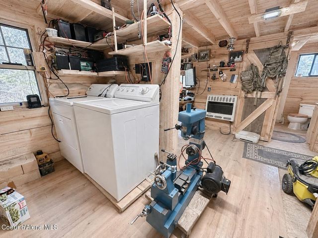 1546 Pup Paw TRL, Priest River, ID 83856