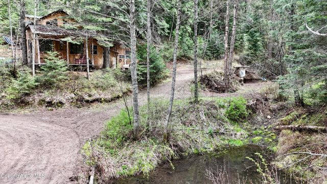 1546 Pup Paw TRL, Priest River, ID 83856