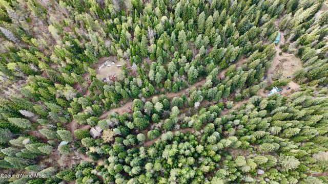 1546 Pup Paw TRL, Priest River, ID 83856