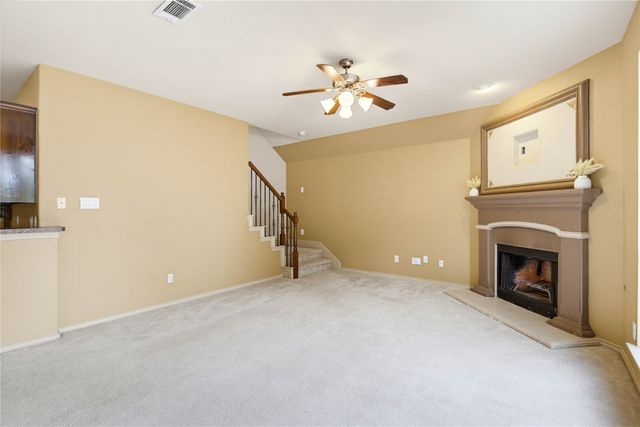 11 Beechcreek Drive, Edgecliff Village, TX 76134