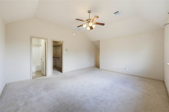 11 Beechcreek Drive, Edgecliff Village, TX 76134