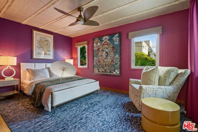 208 43rd Street, Manhattan Beach, CA 90266