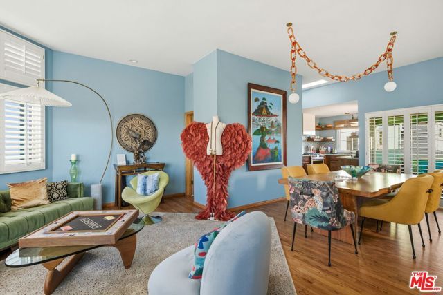 208 43rd Street, Manhattan Beach, CA 90266