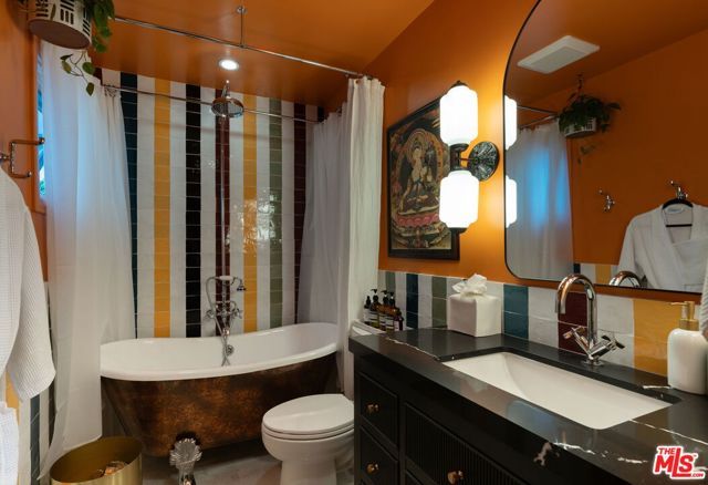 208 43rd Street, Manhattan Beach, CA 90266