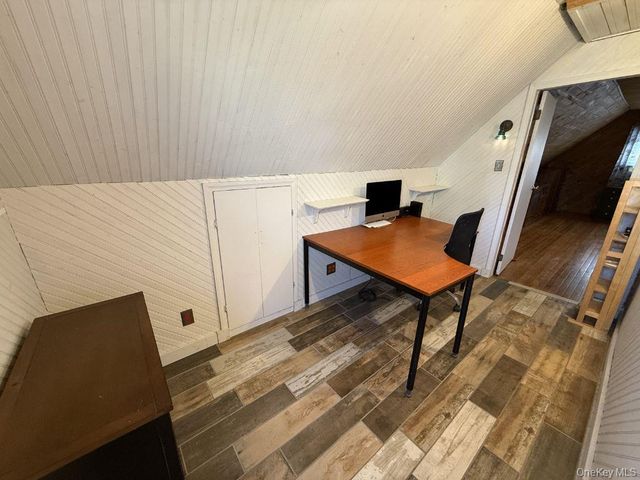 78-36 269th Street, New Hyde Park, NY 11040