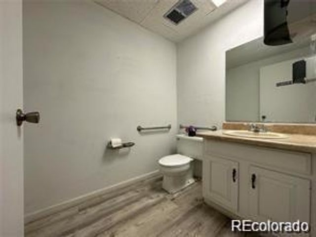 8751 E Hampden Avenue A6, Denver, CO 80231