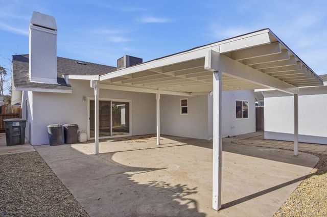 2304 Gladwyne Ct, Modesto, CA 95358