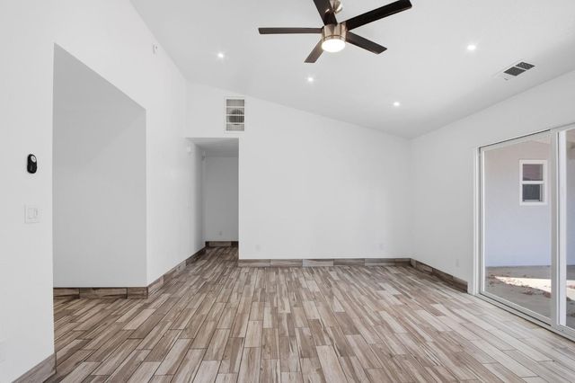 2304 Gladwyne Ct, Modesto, CA 95358