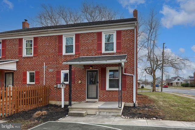 306 N 5TH ST, Denver, PA 17517