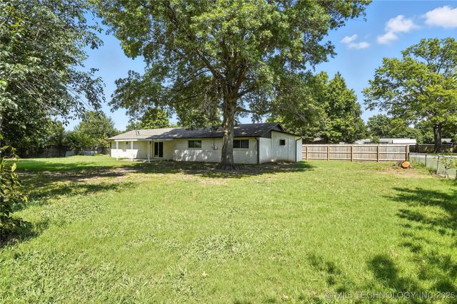 12944 S 124th East Avenue, Broken Arrow, OK 74011
