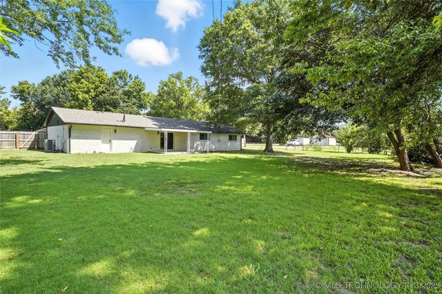 12944 S 124th East Avenue, Broken Arrow, OK 74011