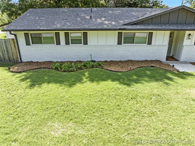 12944 S 124th East Avenue, Broken Arrow, OK 74011