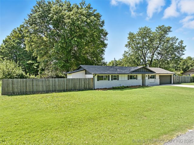 12944 S 124th East Avenue, Broken Arrow, OK 74011