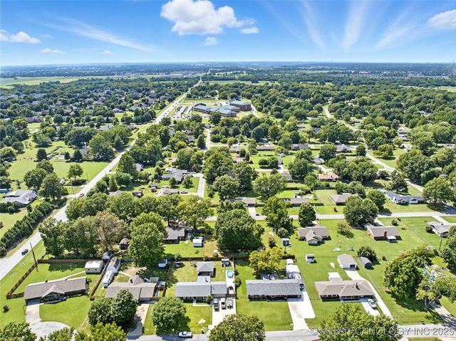 12944 S 124th East Avenue, Broken Arrow, OK 74011