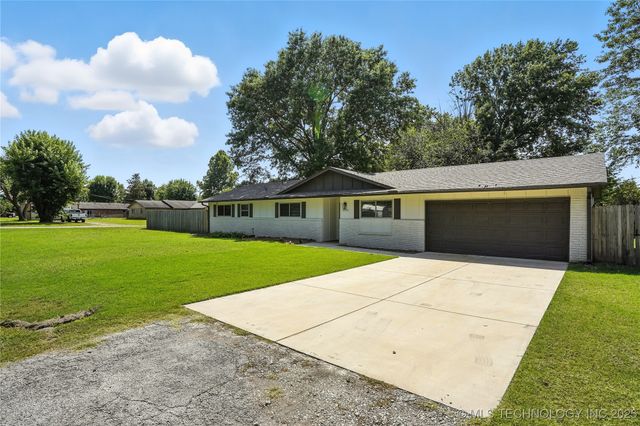 12944 S 124th East Avenue, Broken Arrow, OK 74011