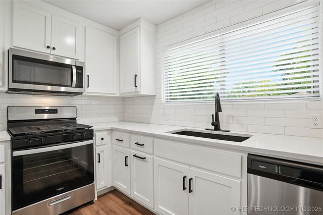 12944 S 124th East Avenue, Broken Arrow, OK 74011