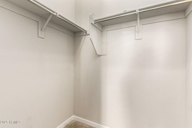 2831 E LOS GATOS Drive, Phoenix, AZ 85050