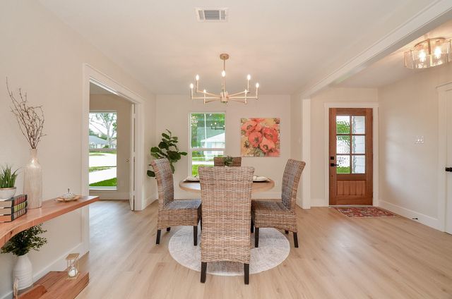 12511 Nova Drive, Houston, TX 77077