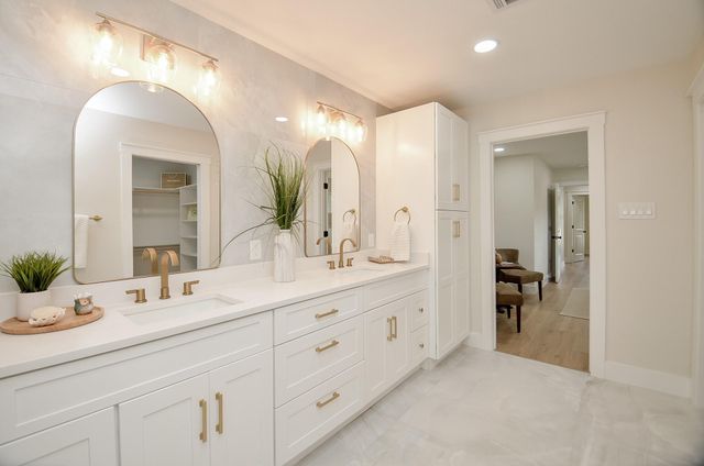 12511 Nova Drive, Houston, TX 77077