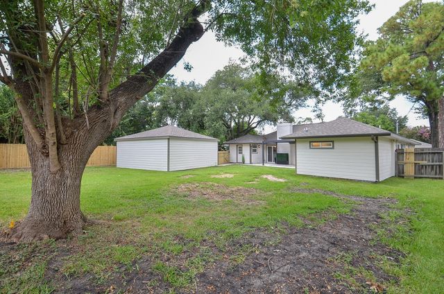 12511 Nova Drive, Houston, TX 77077