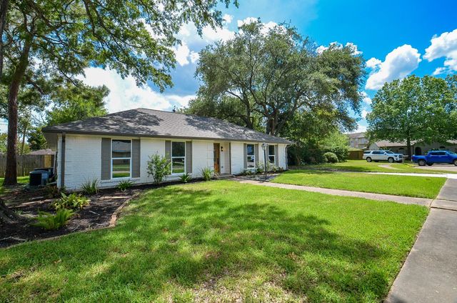 12511 Nova Drive, Houston, TX 77077