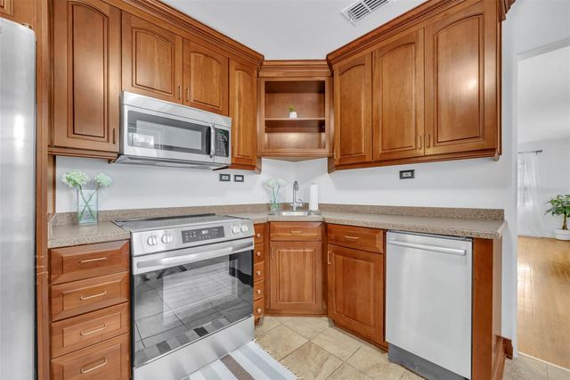 612 E KALEY STREET, Orlando, FL 32806