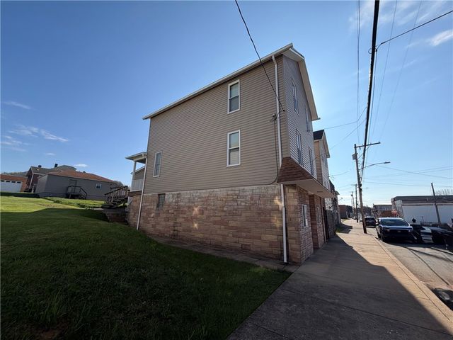 1028 Main St, Republic, PA 15475