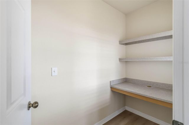 1025 VILLAGIO CIRCLE 204, Sarasota, FL 34237