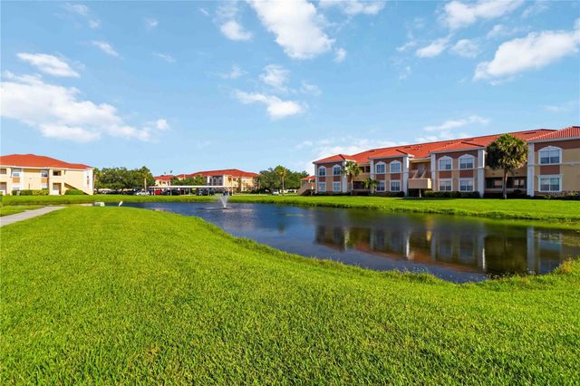 1025 VILLAGIO CIRCLE 204, Sarasota, FL 34237