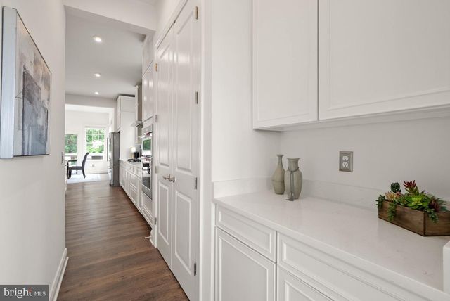 25707 HOUSE MARTIN LN, Aldie, VA 20105