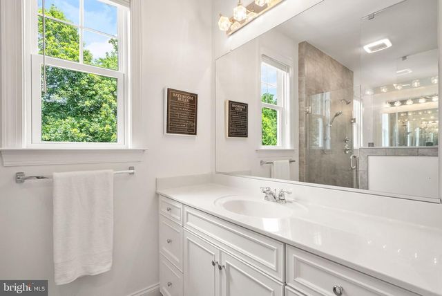 25707 HOUSE MARTIN LN, Aldie, VA 20105