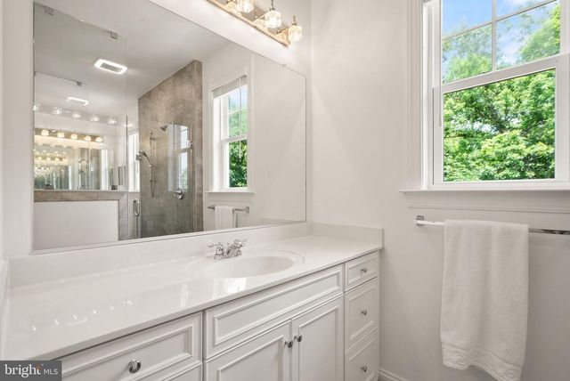 25707 HOUSE MARTIN LN, Aldie, VA 20105