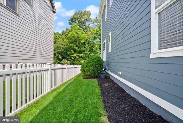 25707 HOUSE MARTIN LN, Aldie, VA 20105