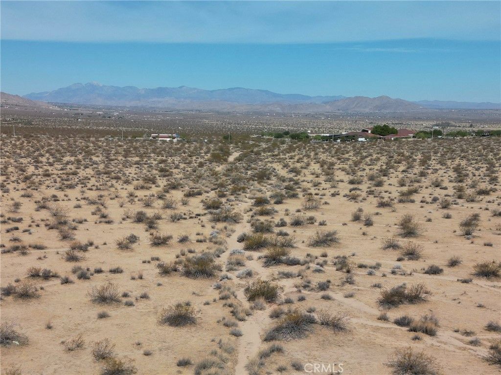Image 5 of property listing at 0 Rotary, Joshua Tree, CA 92252