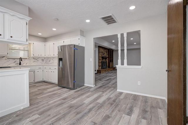 10109 Kay Ridge, Yukon, OK 73099