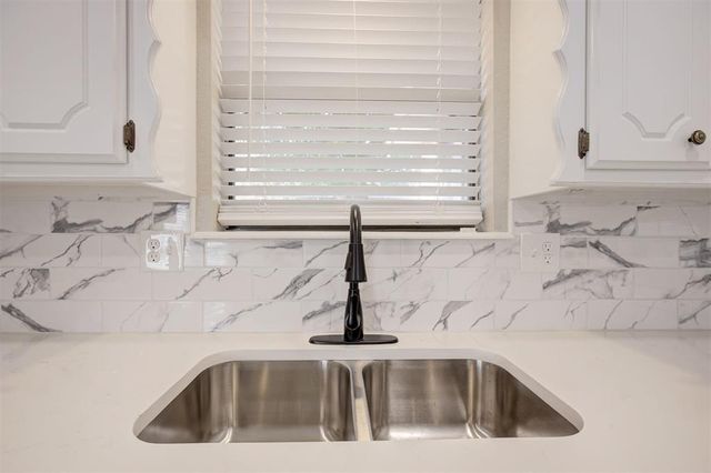 10109 Kay Ridge, Yukon, OK 73099