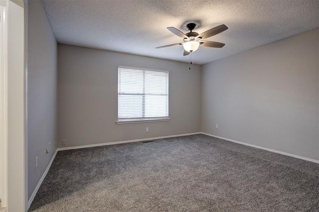 10109 Kay Ridge, Yukon, OK 73099