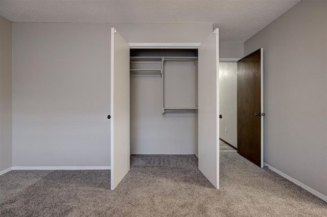 10109 Kay Ridge, Yukon, OK 73099