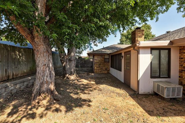 10109 Kay Ridge, Yukon, OK 73099