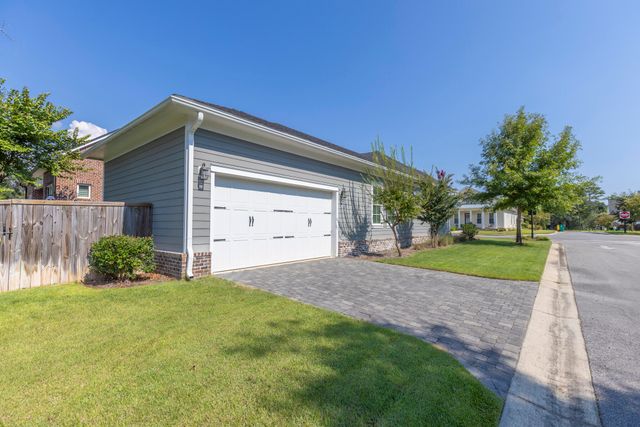 1325 Verbena Place, Niceville, FL 32578