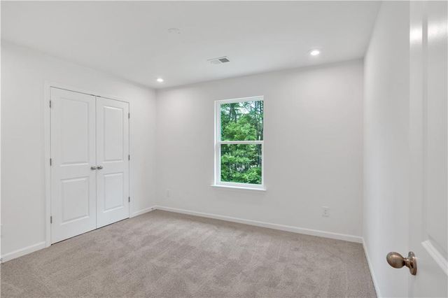 380 Waterbluff Drive, Mableton, GA 30126