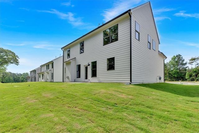 380 Waterbluff Drive, Mableton, GA 30126