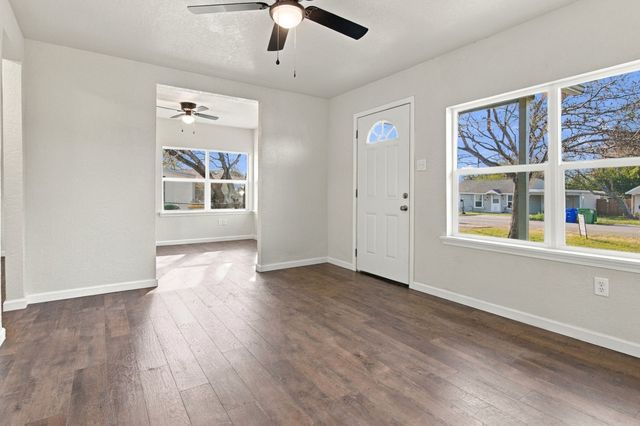 8814 Spaugh Court, White Settlement, TX 76108