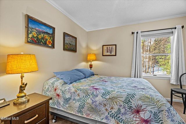 21 Fox Hollow Lane, Queensbury, NY 12804