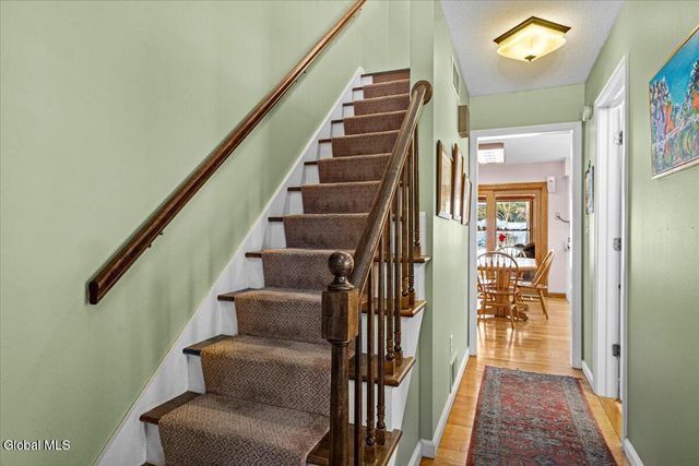 21 Fox Hollow Lane, Queensbury, NY 12804