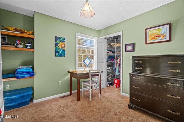 21 Fox Hollow Lane, Queensbury, NY 12804