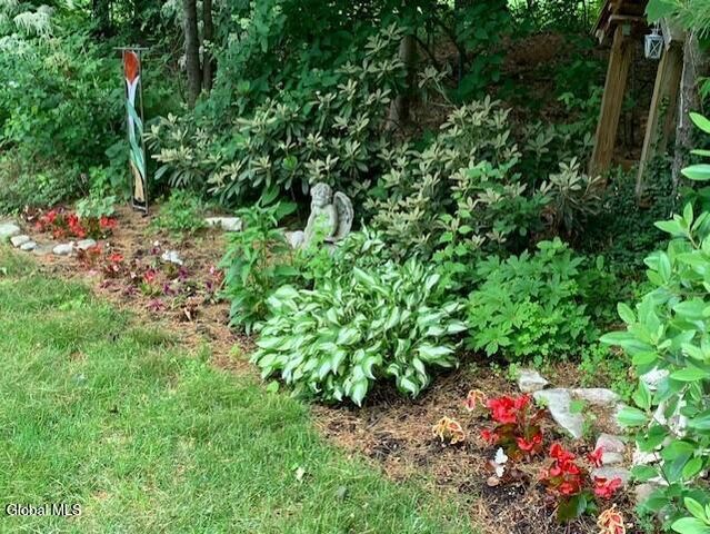 21 Fox Hollow Lane, Queensbury, NY 12804