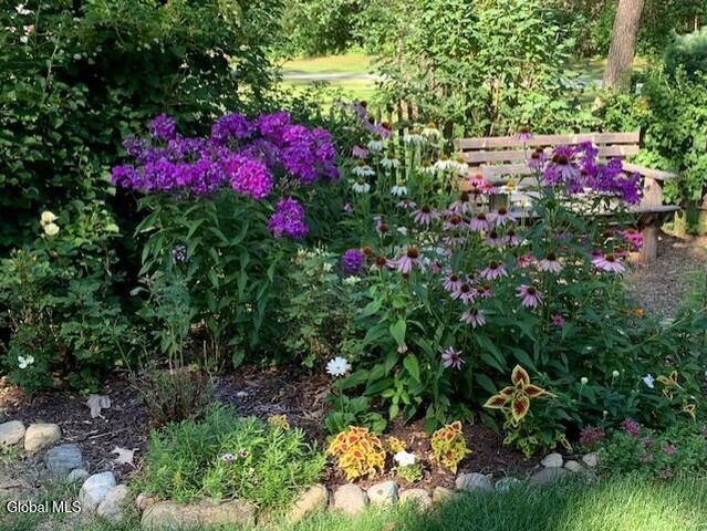 21 Fox Hollow Lane, Queensbury, NY 12804