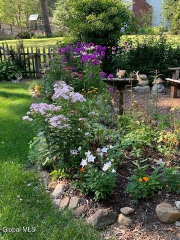 21 Fox Hollow Lane, Queensbury, NY 12804